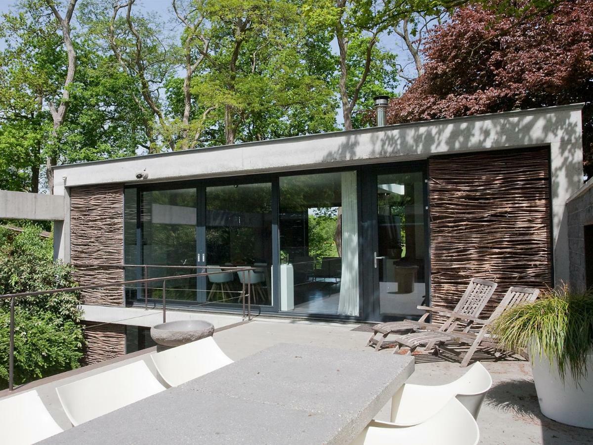 Betonnen Boshuis Oosterhout  Exteriör bild